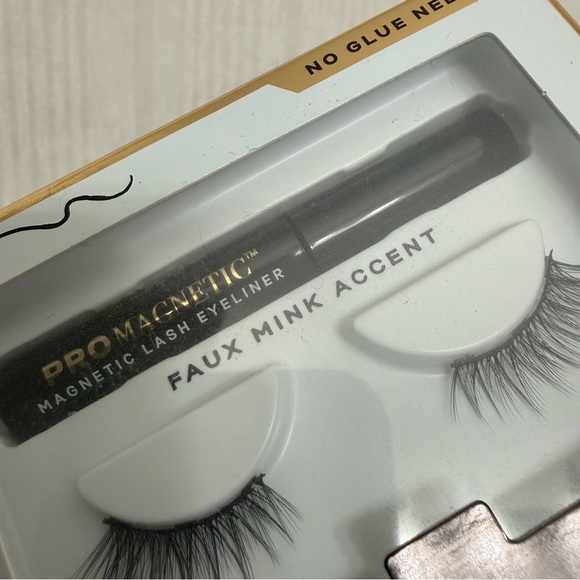 NIB💥 Eylure London ProMagnetic Faux Mink Accent False Eyelashes - Picture 3 of 4